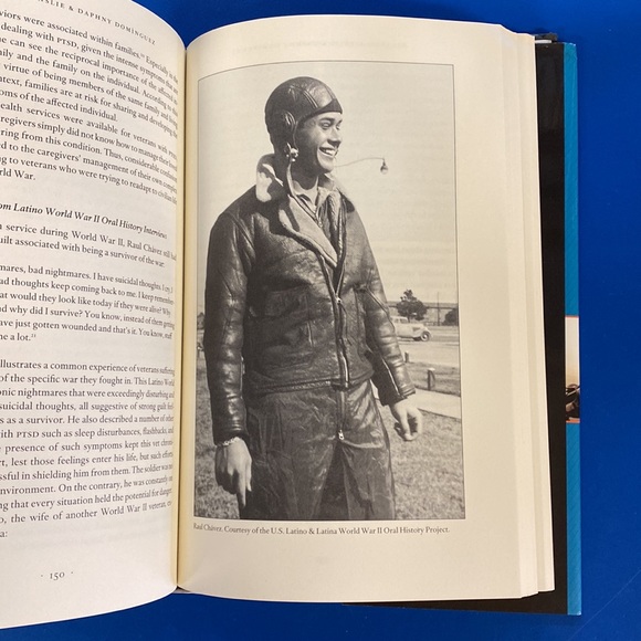 Beyond the Latino World War II Hero (hardcover) 2009 - Picture 5 of 9